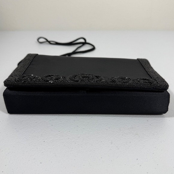 La Royale Ltd VTG Beaded Clutch Purse Black Satiny Formal Wedding Evening Bag - Picture 6 of 9